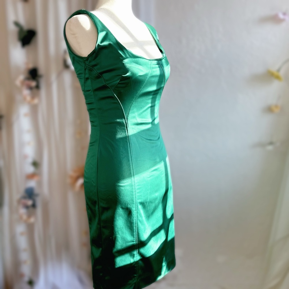 SOLD OUT: Dolce & Gabbana Ivy Silk Midi Dress, size M